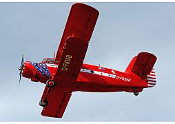 AN-2 Roter Adler